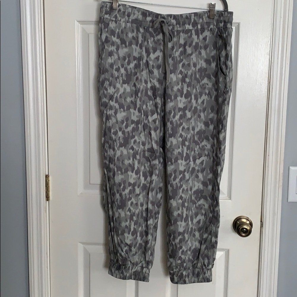 Cheetah joggers